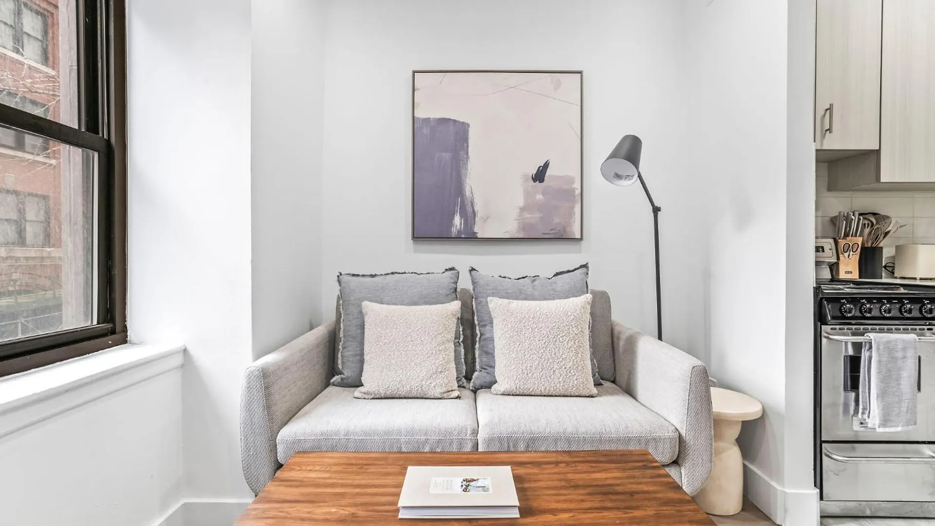 Stylish 2 Bed 1 Bath Stay By The Chrysler Building & Vibrant Murray Hill Nueva York